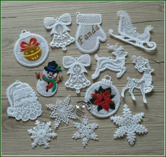 Motýlek na kolíčku krajka cca 3,5cm