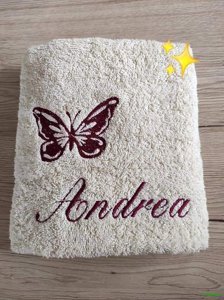 Osuška se jménem MOTÝL