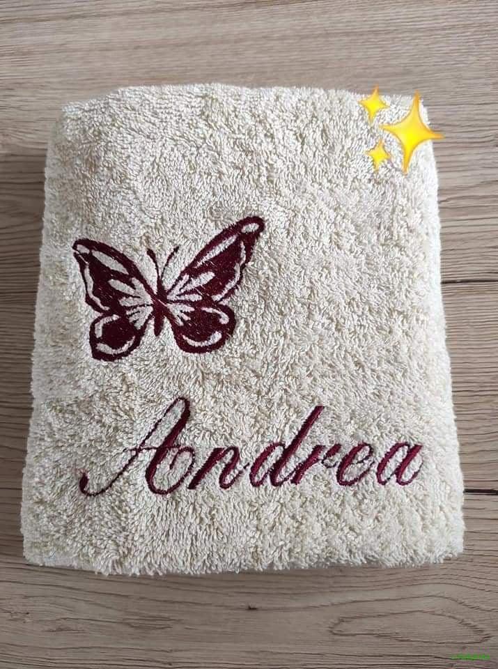 Osuška se jménem MOTÝL